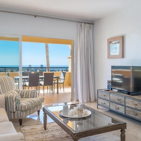 Elveria Hills Excellent Views Apartment Marbella