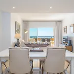 Daire Elveria Hills Excellent Views