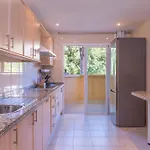 Daire Elveria Hills Excellent Views *