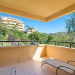 Elveria Hills Excellent Views Daire Marbella