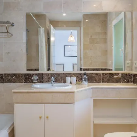 公寓 Elveria Hills Excellent Views 马尔韦利亚