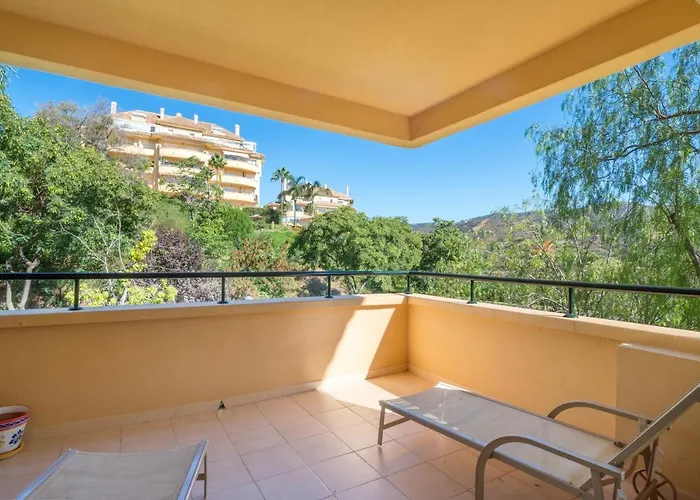 Elveria Hills Excellent Views Appartement